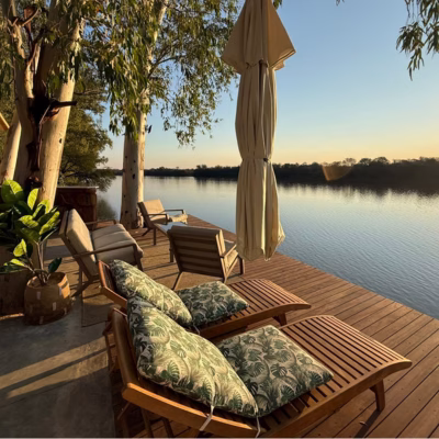 Riverfront Lodge accommodation at Swaelkrans on the Vaal River